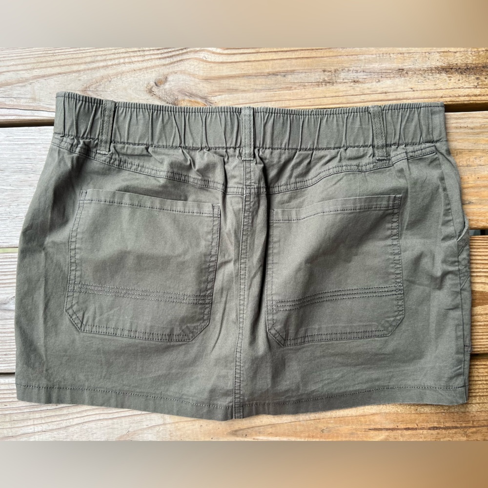 Wild Fable Large Green Women's Skirt - Picture 3 of 7
